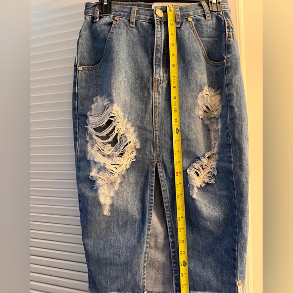 Pre owned One Teaspoon Cadillac denim skirt , size 27 - high waist / longline - Picture 2 of 8
